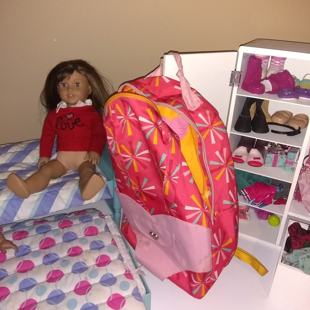 Huge lot American girl dolls and accessories